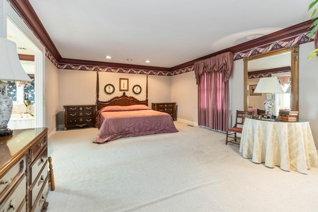 808 W Holly Lane, Corbin, KY 40701