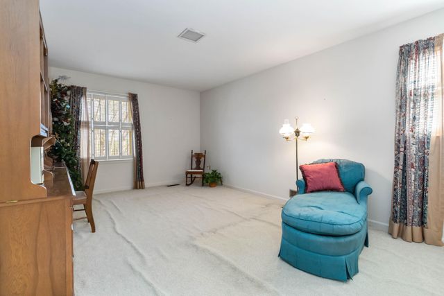 808 W Holly Lane, Corbin, KY 40701