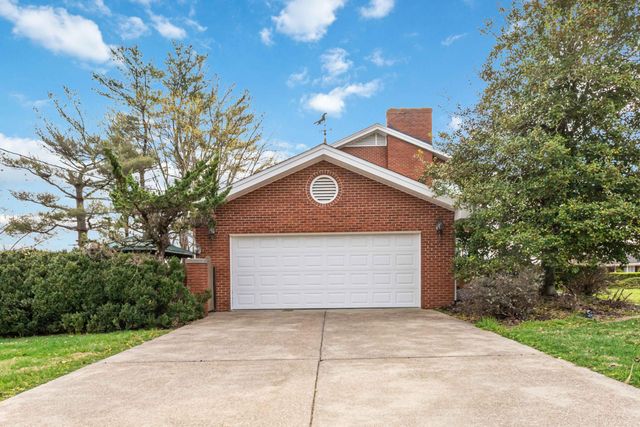 808 W Holly Lane, Corbin, KY 40701