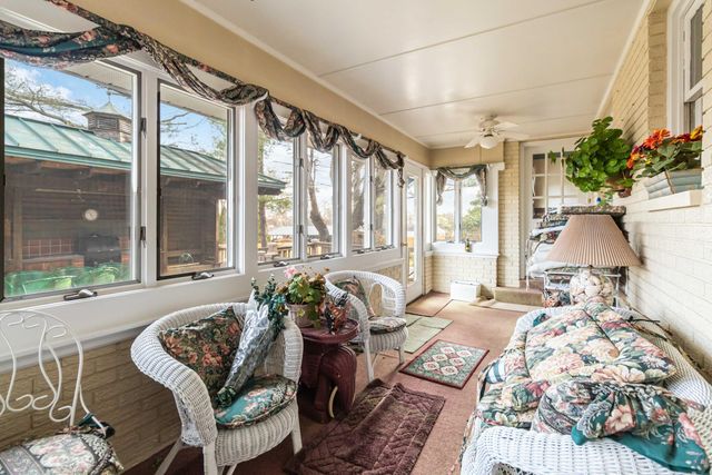 808 W Holly Lane, Corbin, KY 40701