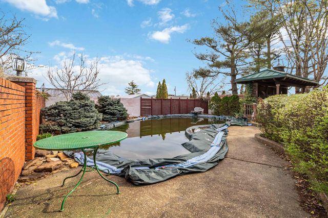 808 W Holly Lane, Corbin, KY 40701