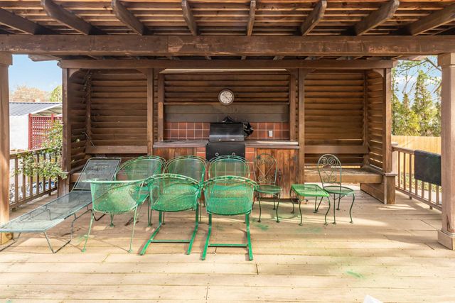 808 W Holly Lane, Corbin, KY 40701