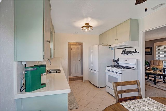 7976 San Marino, Buena Park, CA 90620