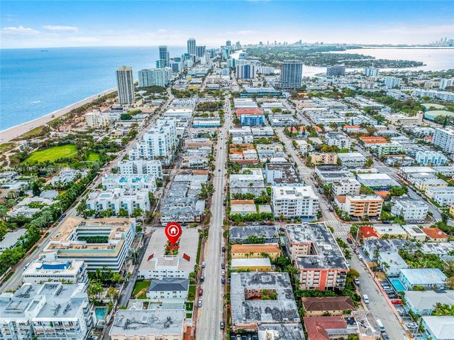 235 78th St, Miami Beach, FL 33141