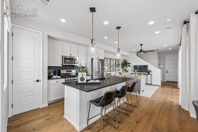 2490 Hannah Ridge Drive, Colorado Springs, CO 80915