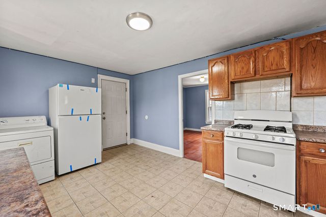 13-15 Portland Street, Middletown, CT 06457