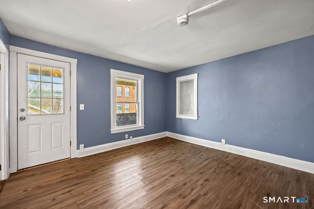 13-15 Portland Street, Middletown, CT 06457