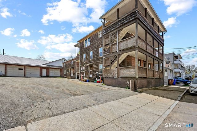 13-15 Portland Street, Middletown, CT 06457