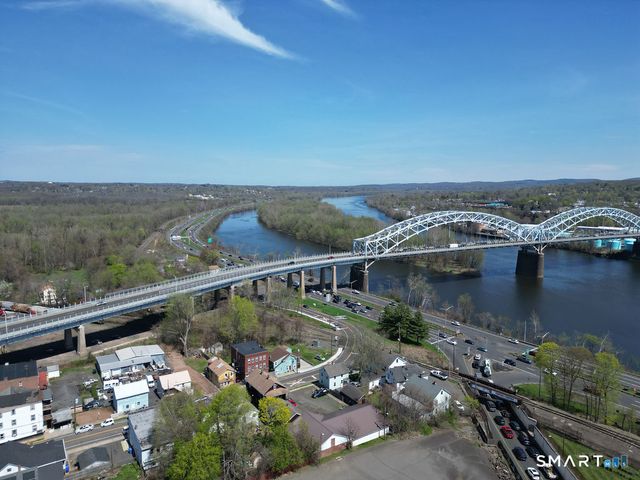 13-15 Portland Street, Middletown, CT 06457