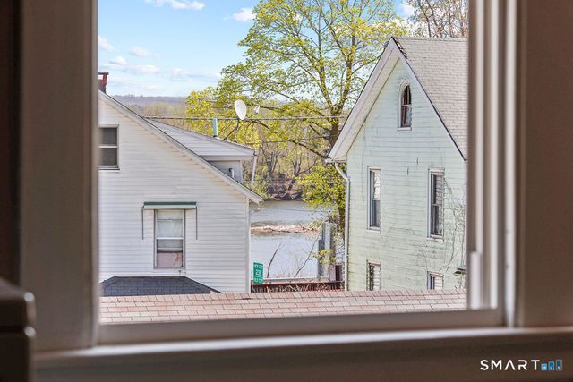 13-15 Portland Street, Middletown, CT 06457