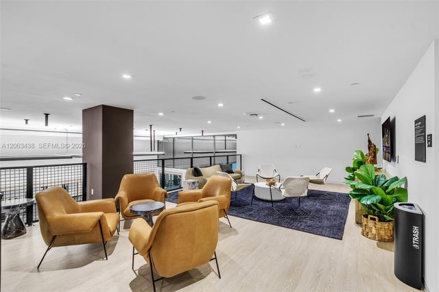 225 N Miami Avenue PH-3712, Miami, FL 33128