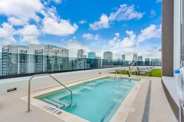 225 N Miami Avenue PH-3712, Miami, FL 33128