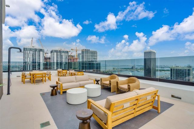 225 N Miami Avenue PH-3712, Miami, FL 33128