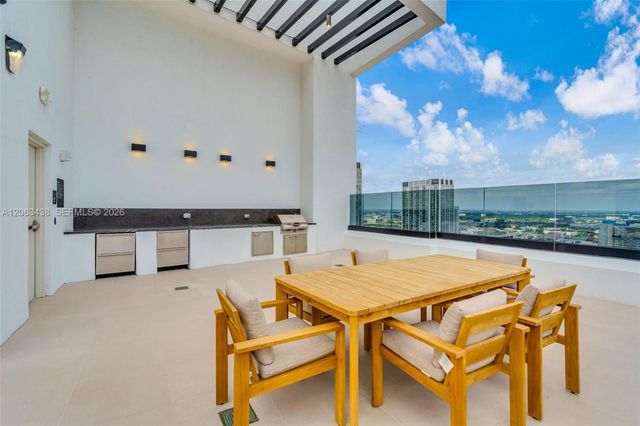 225 N Miami Avenue PH-3712, Miami, FL 33128