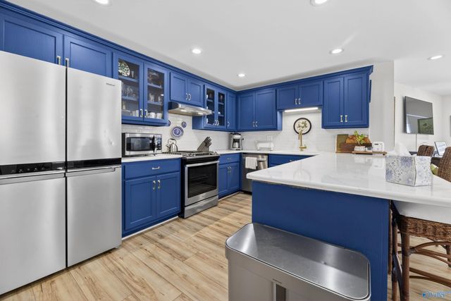 2505 Meadowwood Circle, Guntersville, AL 35976