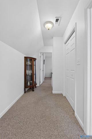 2505 Meadowwood Circle, Guntersville, AL 35976