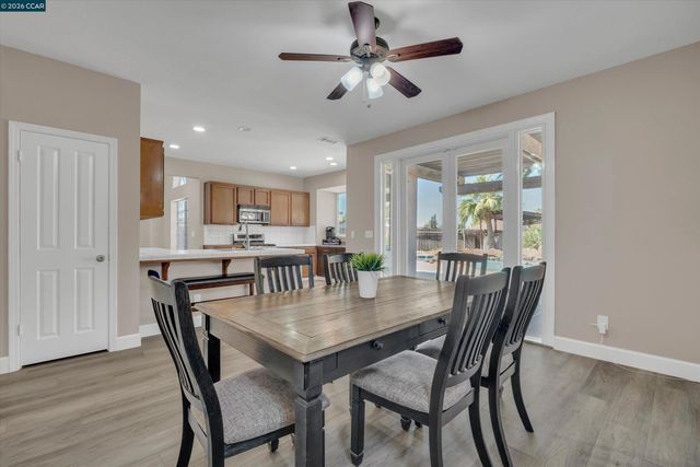 1806 Locke Court, Oakley, CA 94561