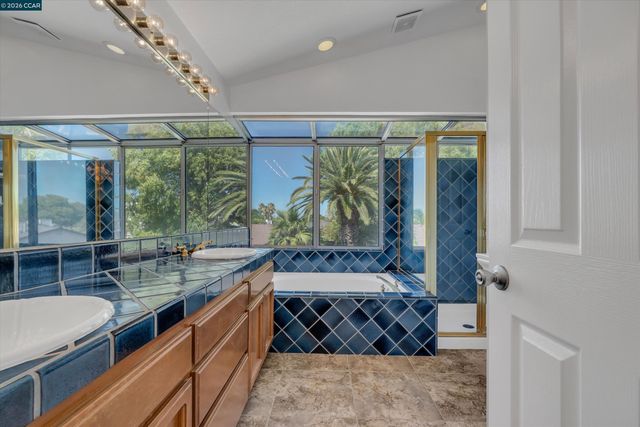 1806 Locke Court, Oakley, CA 94561
