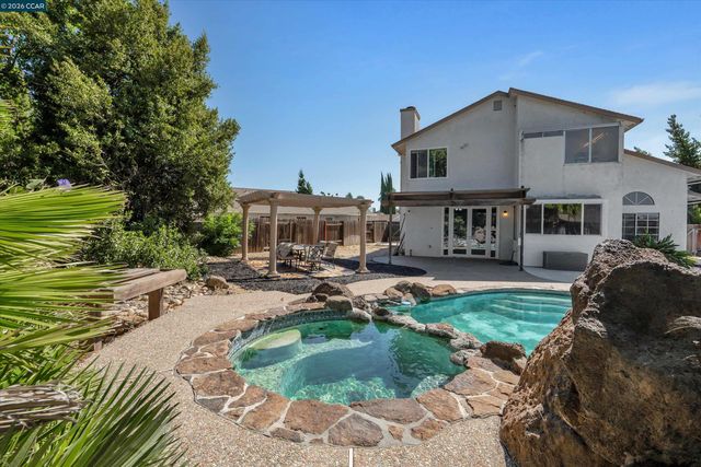 1806 Locke Court, Oakley, CA 94561