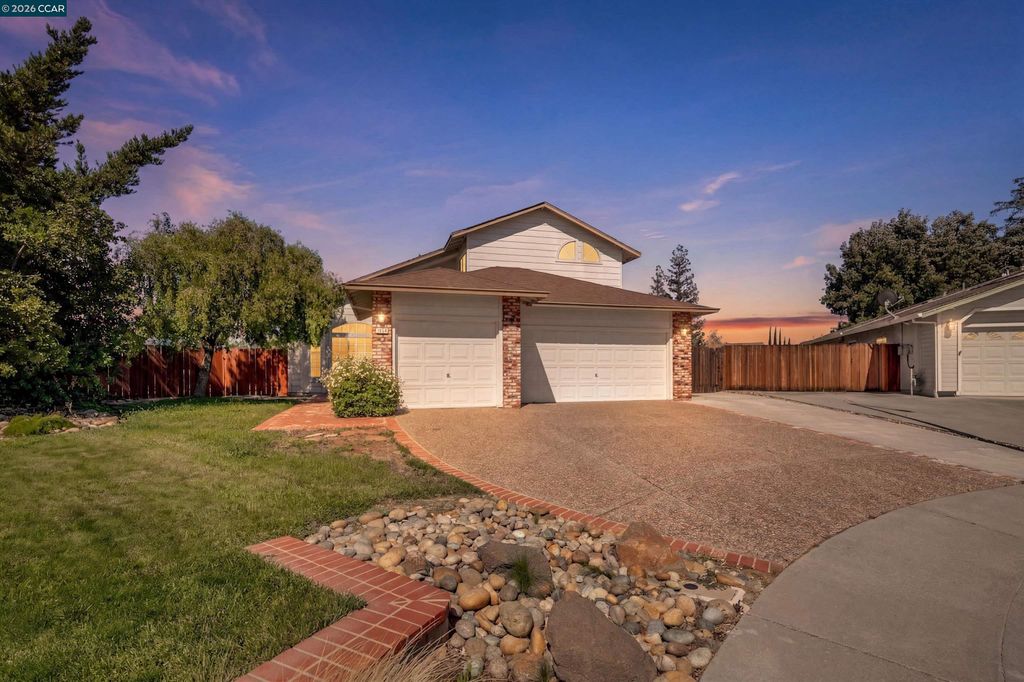 1806 Locke Court, Oakley, CA 94561