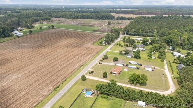 156 Kendall Court, Raeford, NC 28376