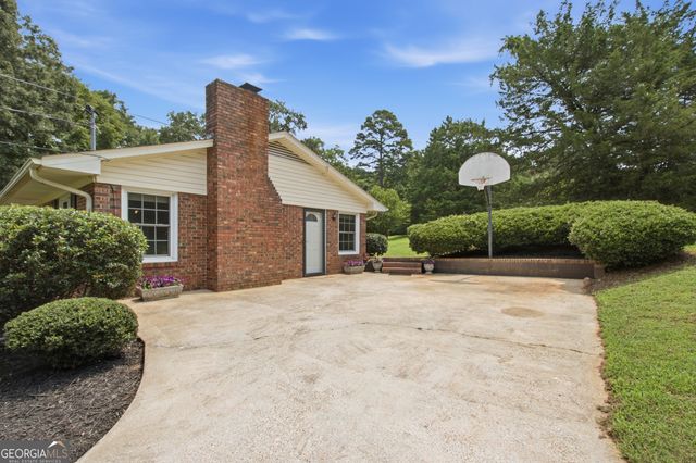 520 Springdale Drive, Royston, GA 30662