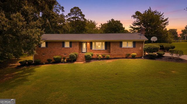 520 Springdale Drive, Royston, GA 30662