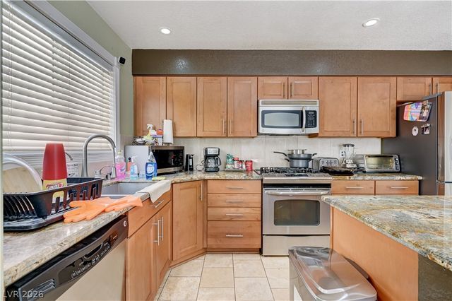 9360 Aston Martin Drive, Las Vegas, NV 89117