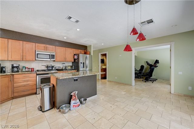 9360 Aston Martin Drive, Las Vegas, NV 89117