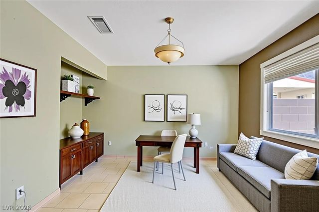 9360 Aston Martin Drive, Las Vegas, NV 89117