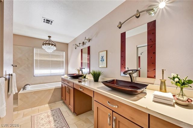 9360 Aston Martin Drive, Las Vegas, NV 89117