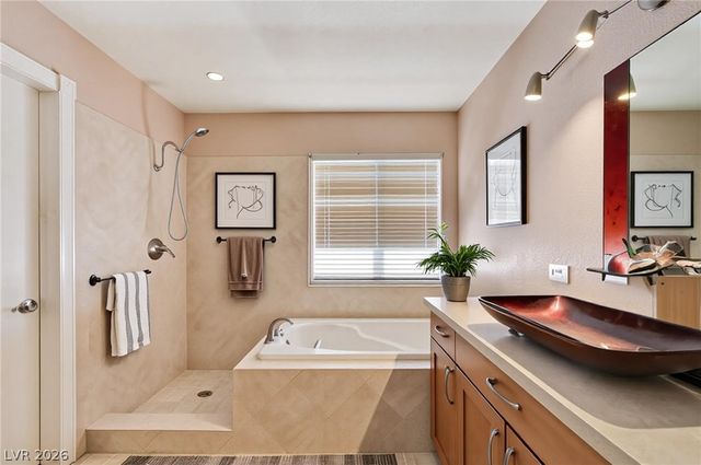 9360 Aston Martin Drive, Las Vegas, NV 89117