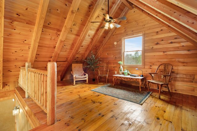 2062 Raccoon Creek Road, London, KY 40741
