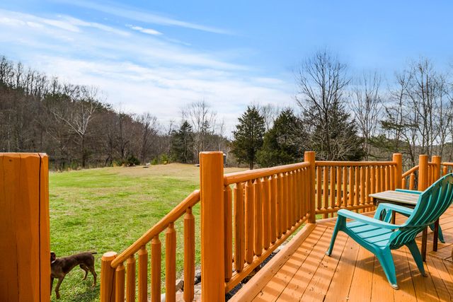 2062 Raccoon Creek Road, London, KY 40741