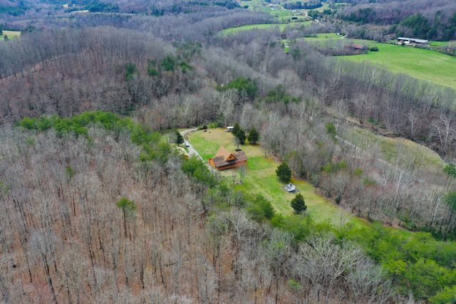 2062 Raccoon Creek Road, London, KY 40741