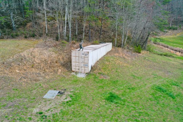 2062 Raccoon Creek Road, London, KY 40741