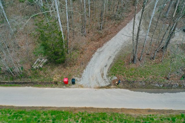 2062 Raccoon Creek Road, London, KY 40741