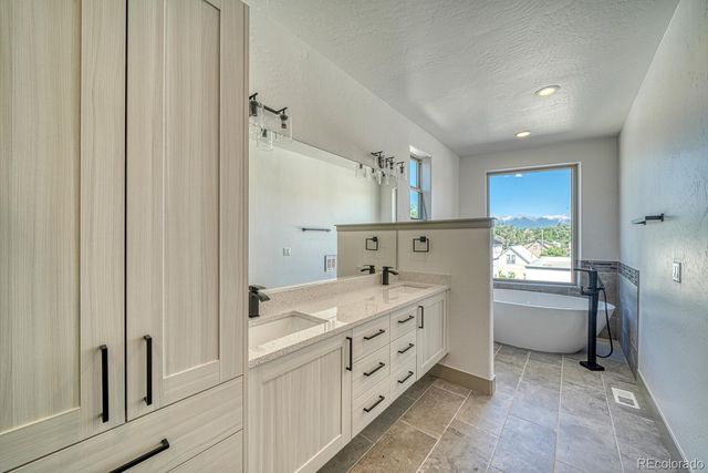 118 New Street, Salida, CO 81201