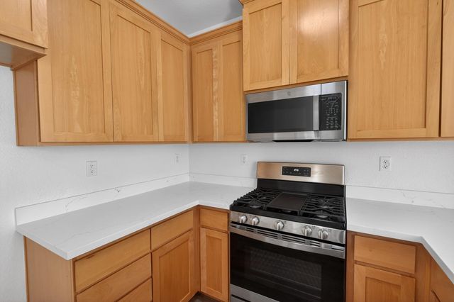 4107 Sally Ride Way, Sacramento, CA 95834