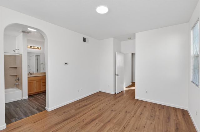 4107 Sally Ride Way, Sacramento, CA 95834