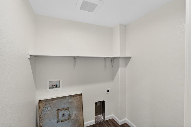 4107 Sally Ride Way, Sacramento, CA 95834