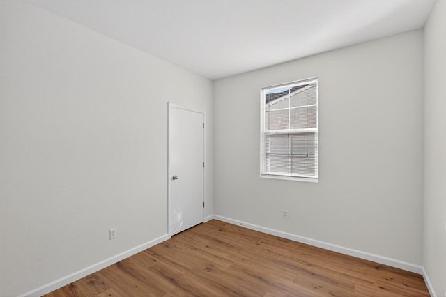 4107 Sally Ride Way, Sacramento, CA 95834