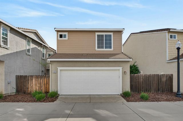 4107 Sally Ride Way, Sacramento, CA 95834
