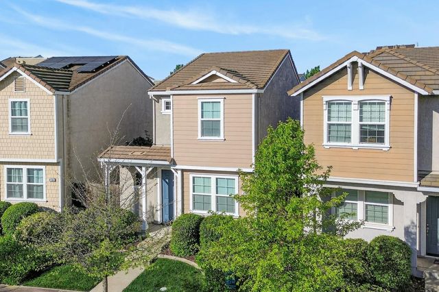 4107 Sally Ride Way, Sacramento, CA 95834