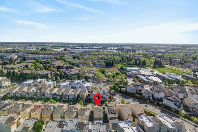 4107 Sally Ride Way, Sacramento, CA 95834