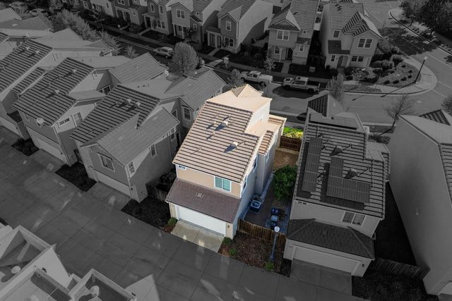 4107 Sally Ride Way, Sacramento, CA 95834