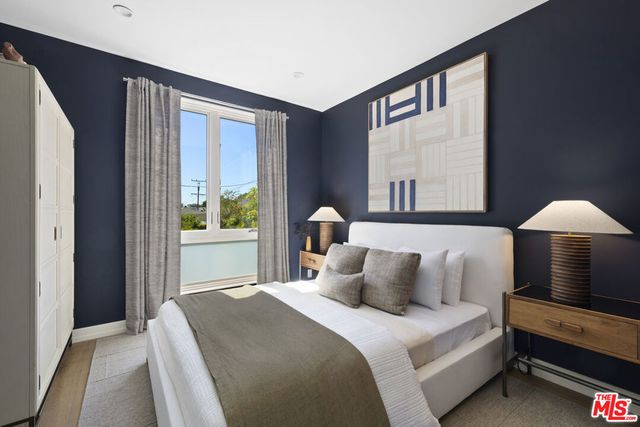 1041 N Spaulding Avenue 208, Los Angeles, CA 90046