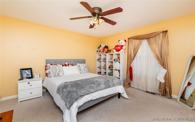 8426 Aberdeen Lane, Charlestown, IN 47111