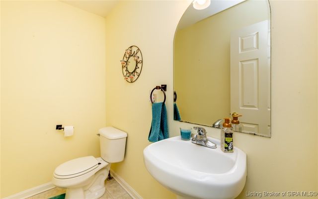 8426 Aberdeen Lane, Charlestown, IN 47111