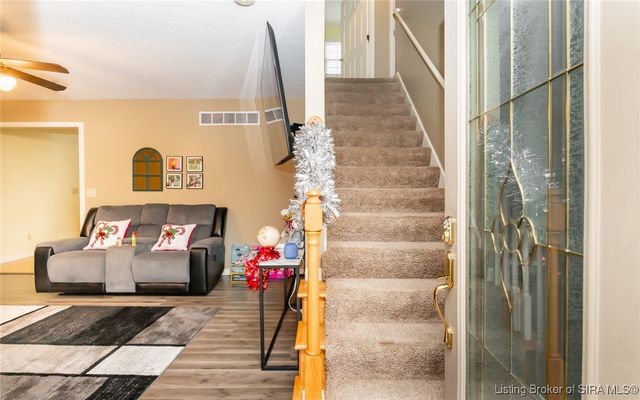 8426 Aberdeen Lane, Charlestown, IN 47111